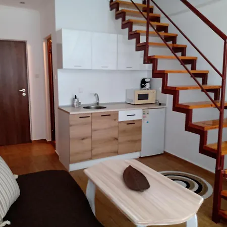 аnestievi Gasthuis Ahtopol