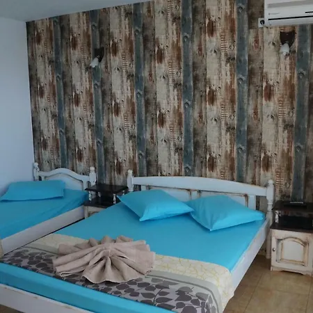 аnestievi Vendégház